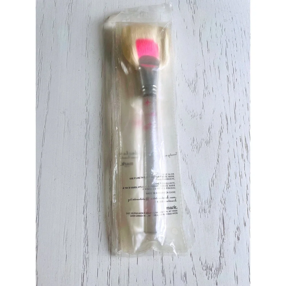 Mark Avon‎ Snow Duster Makeup Brush Foundation Powder Application Beauty Tool
